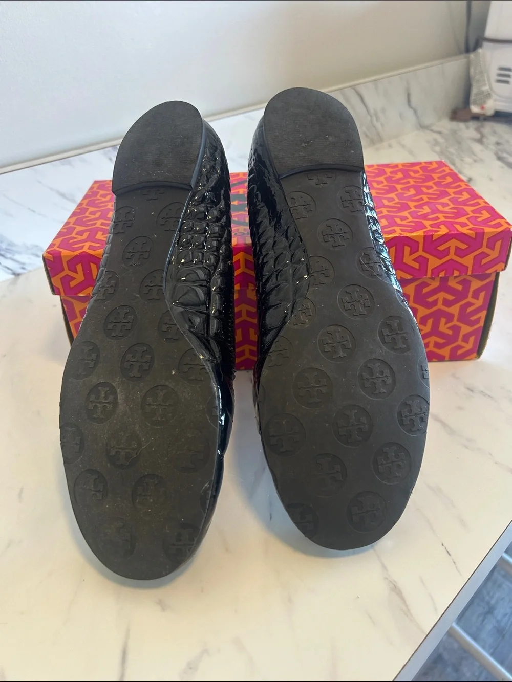 Tory Burch Black Patent Logo Round-Toe Ballet Flats